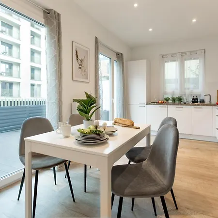 Apartment Rosenberg-suites - Zentral, Stellplatz, Grosse Terasse, Business & Privat *