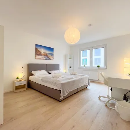 Апартаменты Rosenberg-Suites - Parkplatz, Zentral, Business & Privat Хейльбронн